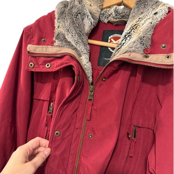 NEW! 1 Madison Expedition 1X Fur Trim Jacket $289 Hood Coat Long Burgundy Red XL - Picture 3 of 9